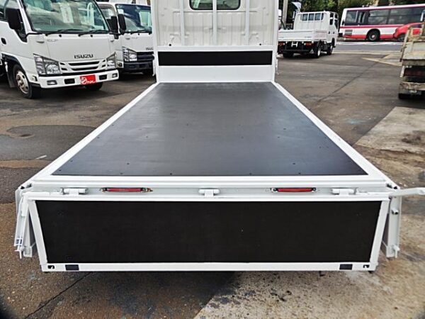 Ref:AUX-18730729 TOYOTA TOYOACE 2015 - Image 16
