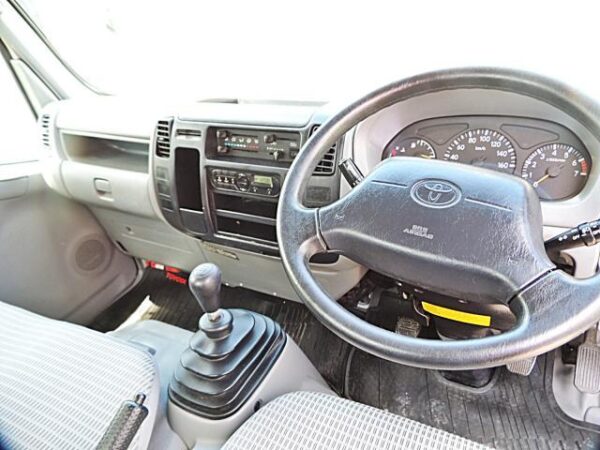 Ref:AUX-18730729 TOYOTA TOYOACE 2015 - Image 3