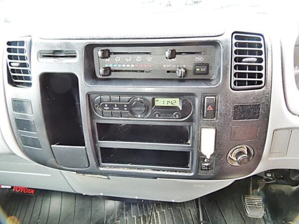 Ref:AUX-18730729 TOYOTA TOYOACE 2015 - Image 5