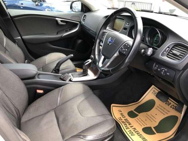 Ref:AUX-18731407 VOLVO V40 2014 - Image 11