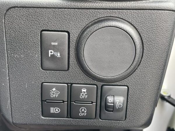 Ref:AUX-18745797 DAIHATSU MIRA E:S 2022 - Image 17