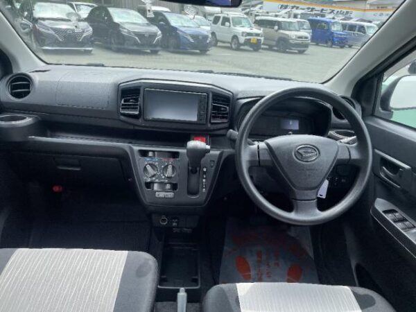 Ref:AUX-18745797 DAIHATSU MIRA E:S 2022 - Image 3