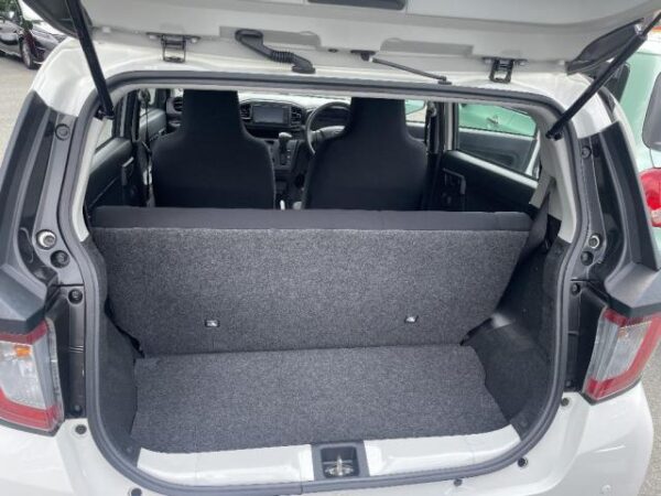 Ref:AUX-18745797 DAIHATSU MIRA E:S 2022 - Image 7