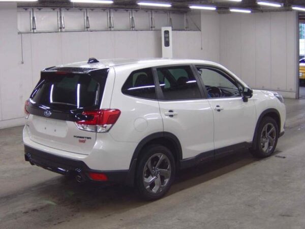 Ref:AUX-18745893 SUBARU FORESTER 2022 - Image 6
