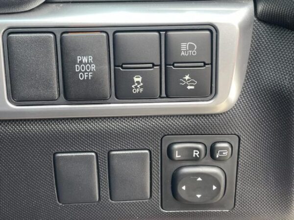 Ref:AUX-18746044 TOYOTA ESTIMA 2017 - Image 15