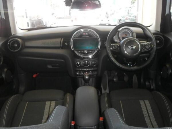 Ref:AUX-18752893 MINI MINI 2018 - Image 4