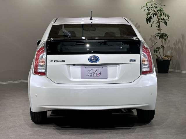 Ref:AUX-18757383 TOYOTA PRIUS 2015 2 Ref:AUX-18757383 TOYOTA PRIUS 2015 - Image 2