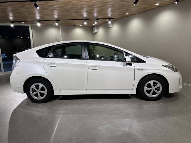 Ref:AUX-18757383 TOYOTA PRIUS 2015 11 Ref:AUX-18757383 TOYOTA PRIUS 2015 - Image 11