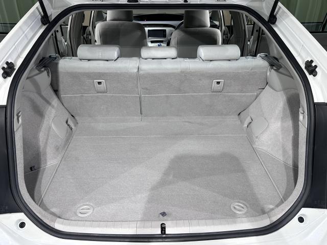Ref:AUX-18757383 TOYOTA PRIUS 2015 19 Ref:AUX-18757383 TOYOTA PRIUS 2015 - Image 19