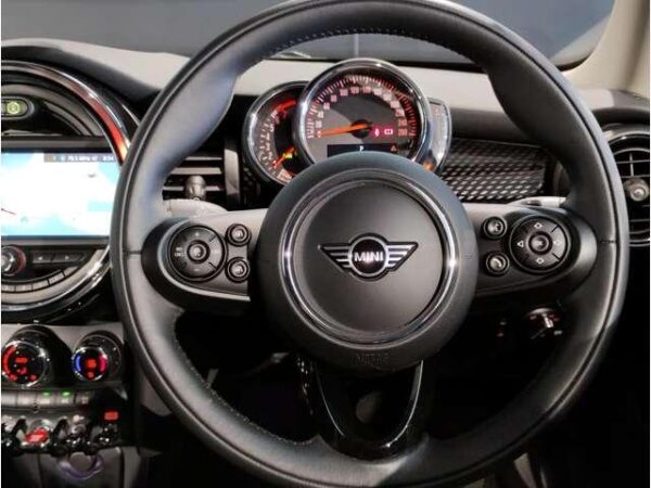 Ref:AUX-18759805 MINI MINI 2020 - Image 14