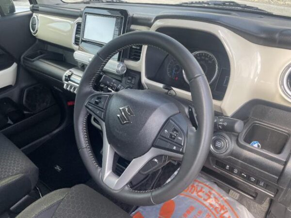 Ref:AUX-18760350 SUZUKI XBEE 2022 - Image 9