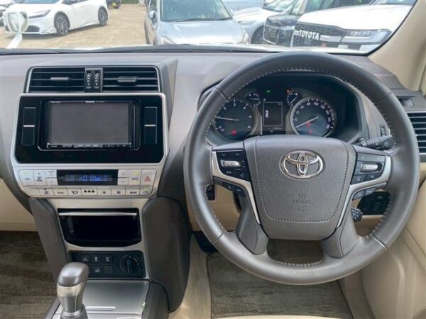 Ref:AUX-18760458 TOYOTA LAND CRUISER PRADO 2022 - Image 19
