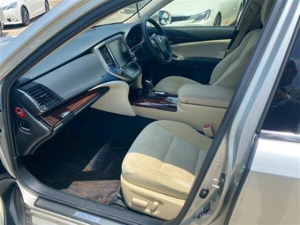 Ref:AUX-18760459 TOYOTA CROWN HYBRID 2015 - Image 12