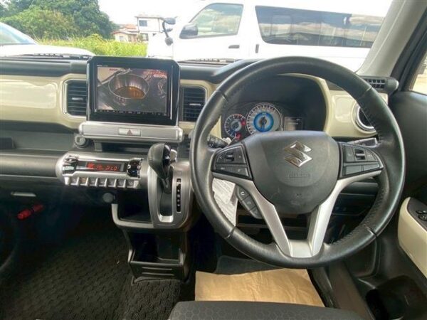 Ref:AUX-18760460 SUZUKI XBEE 2018 - Image 17