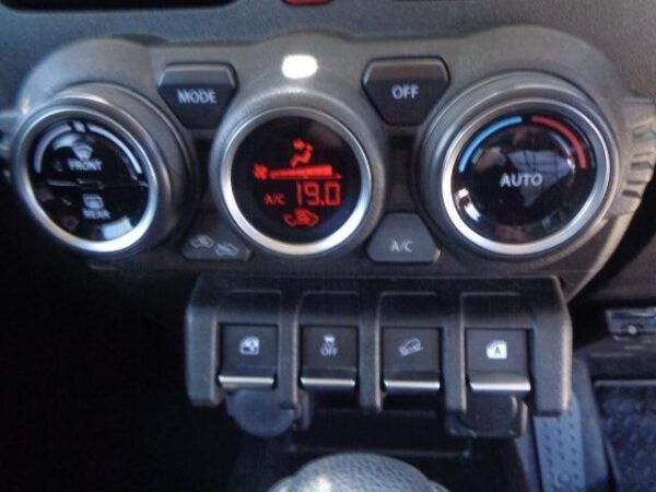 Ref:AUX-18766902 SUZUKI JIMNY 2019 - Image 17