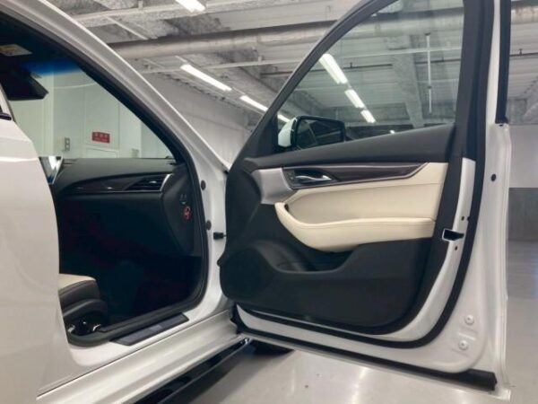 Ref:AUX-18774549 CADILLAC CADILLAC CT5 2022 - Image 11