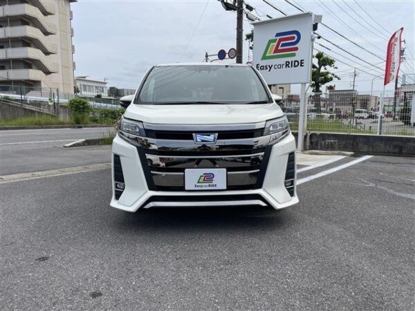 Ref:AUX-18775433 TOYOTA NOAH 2018 - Image 2