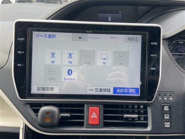 Ref:AUX-18775433 TOYOTA NOAH 2018 - Image 15