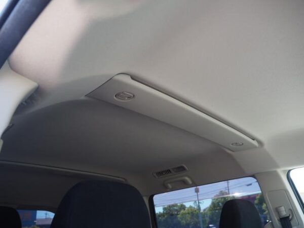 Ref:AUX-18782540 MITSUBISHI DELICA D:5 2010 - Image 15