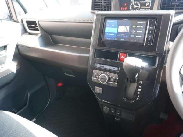 Ref:AUX-18783156 TOYOTA ROOMY 2024 - Image 12