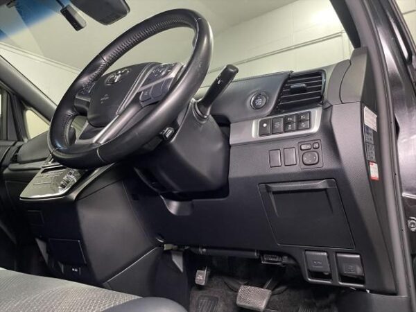 Ref:AUX-18789818 TOYOTA ESTIMA 2019 - Image 17