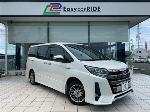 Ref:AUX-18790241 TOYOTA NOAH 2017