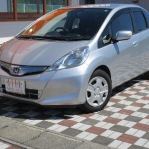 2010 Honda Fit Hybrid silver hybrid used car Japan export