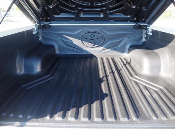 Ref:AUX-18801177 TOYOTA HILUX 2024 - Image 16