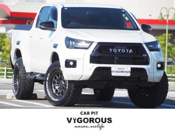 Ref:AUX-18801177 TOYOTA HILUX 2024