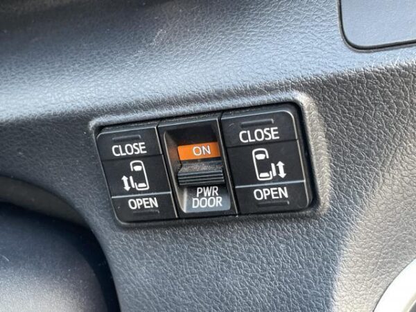 Ref:AUX-18801260 TOYOTA SIENTA 2020 - Image 16