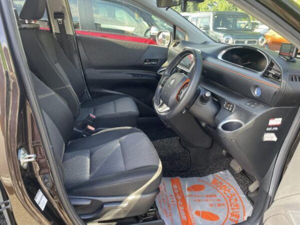 Ref:AUX-18801260 TOYOTA SIENTA 2020 - Image 5