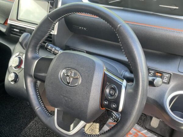 Ref:AUX-18801260 TOYOTA SIENTA 2020 - Image 9