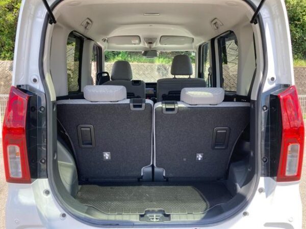 Ref:AUX-18801319 DAIHATSU TANTO 2023 - Image 11