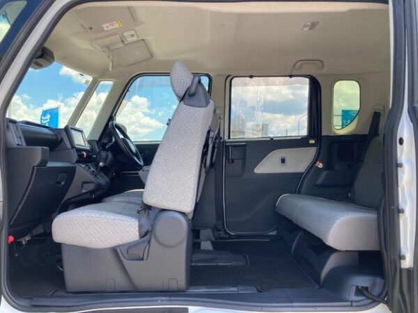 Ref:AUX-18801319 DAIHATSU TANTO 2023 - Image 12