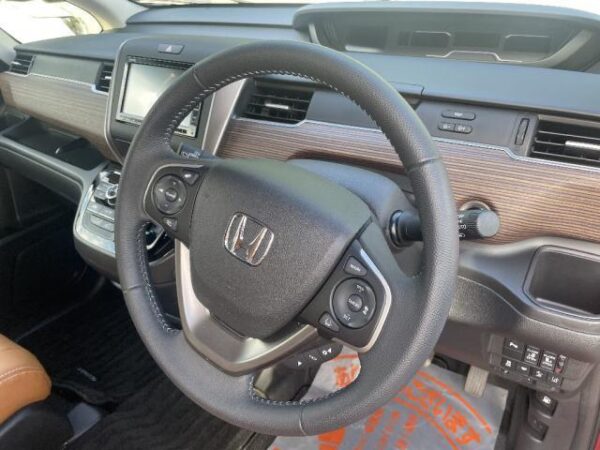 Ref:AUX-18801364 HONDA FREED HYBRID 2023 - Image 14