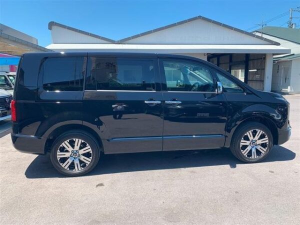 Ref:AUX-18805381 MITSUBISHI DELICA D:5 2024 - Image 4
