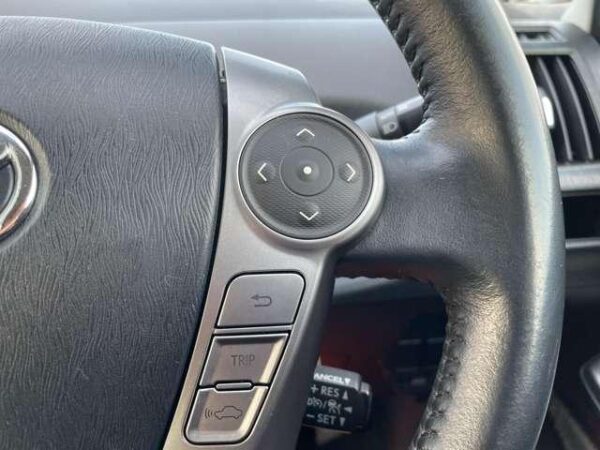 Ref:AUX-18814991 TOYOTA PRIUS ALPHA 2018 - Image 15