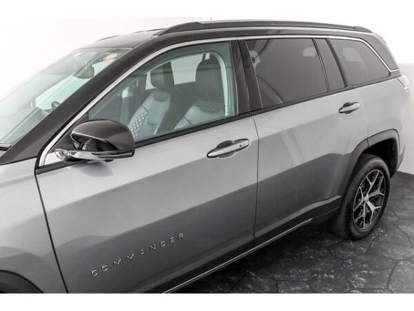 Ref:AUX-18817007 CHRYSLER JEEP JEEP COMMANDER 2023 - Image 8
