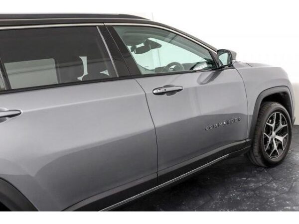 Ref:AUX-18817007 CHRYSLER JEEP JEEP COMMANDER 2023 - Image 9