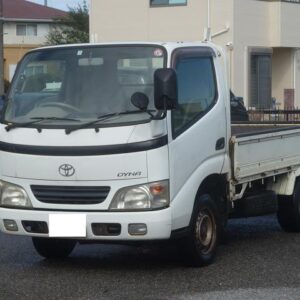 2004 Toyota Dyna Truck white gasoline used car Japan export
