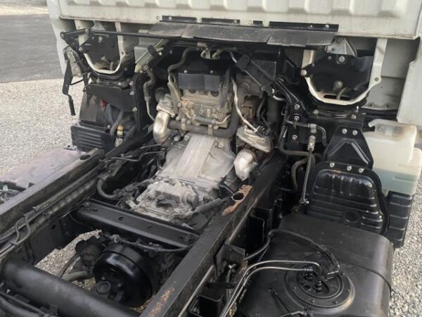 Ref:AUX-18820424 MITSUBISHI FUSO CANTER 2017 - Image 17