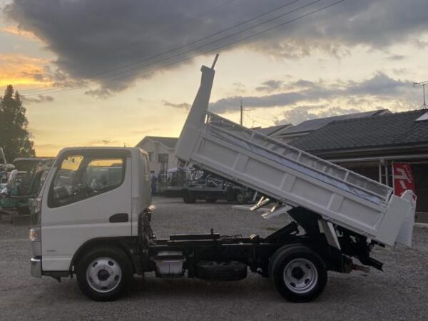 Ref:AUX-18820424 MITSUBISHI FUSO CANTER 2017 - Image 6