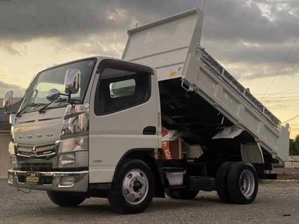 Ref:AUX-18820424 MITSUBISHI FUSO CANTER 2017