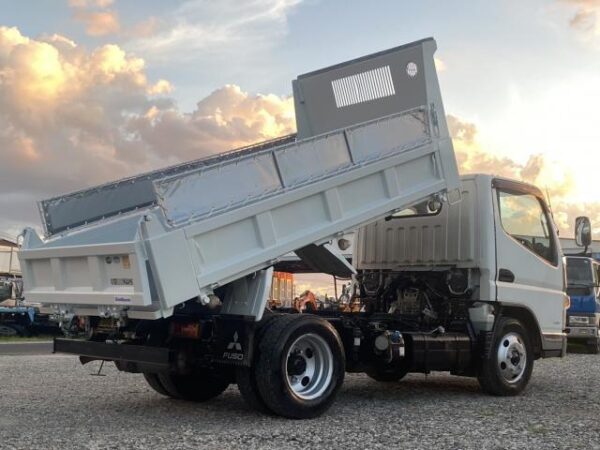Ref:AUX-18820430 MITSUBISHI FUSO CANTER 2016 - Image 2