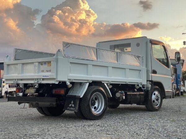 Ref:AUX-18820430 MITSUBISHI FUSO CANTER 2016 - Image 12