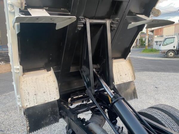 Ref:AUX-18820430 MITSUBISHI FUSO CANTER 2016 - Image 14