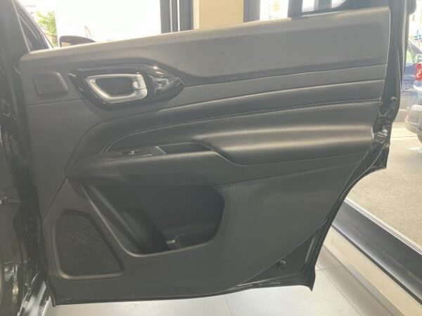 Ref:AUX-18820724 CHRYSLER JEEP JEEP COMMANDER 2025 - Image 15