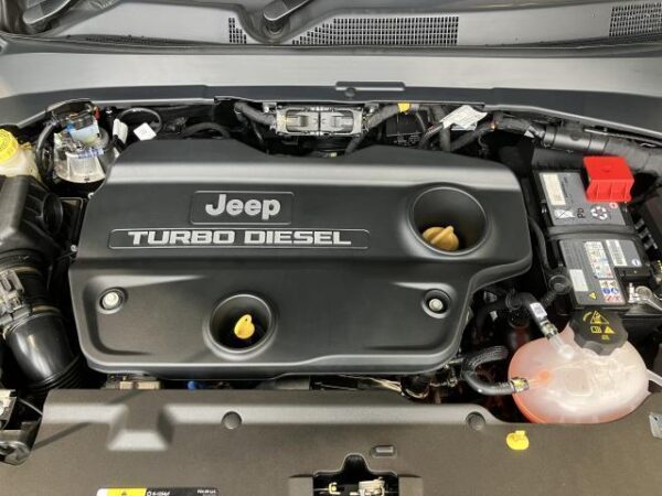 Ref:AUX-18820724 CHRYSLER JEEP JEEP COMMANDER 2025 - Image 9
