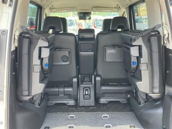 Ref:AUX-18820816 NISSAN SERENA 2023 - Image 13