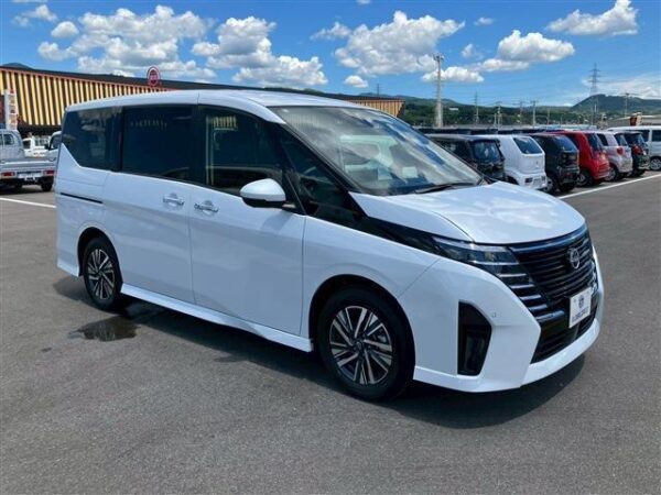 Ref:AUX-18820816 NISSAN SERENA 2023 - Image 5